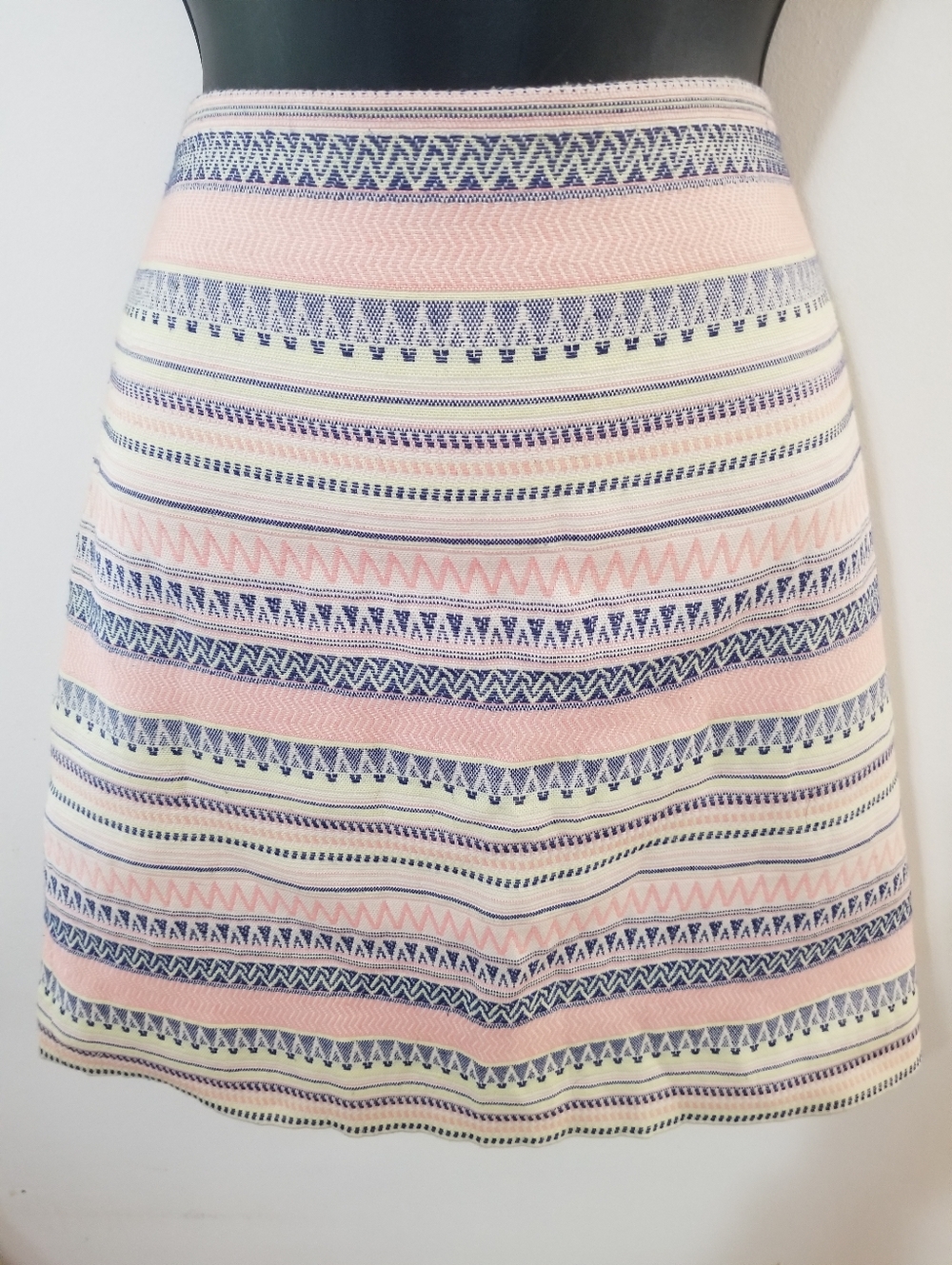 LOFT Textured Mini Skirt Pastel Stripe High Waist Lined Size 10